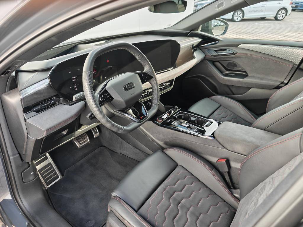 Audi A6 Avant e-tron Performance 100kWh  / 270kW