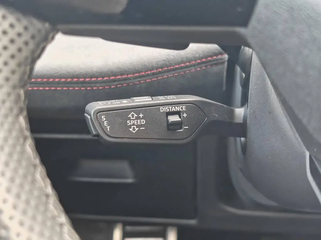 Audi A6 Avant e-tron Performance 100kWh  / 270kW