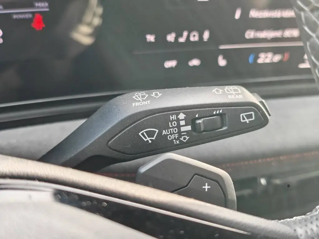 Audi A6 Avant e-tron Performance 100kWh  / 270kW