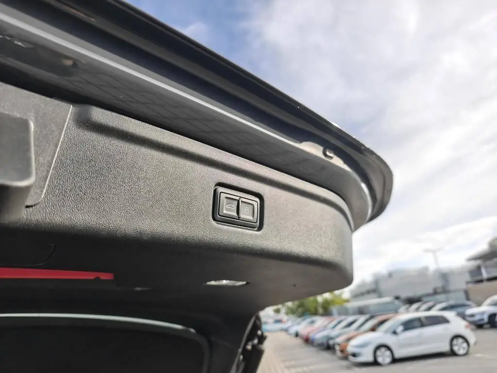 Audi A6 Avant e-tron Performance 100kWh  / 270kW
