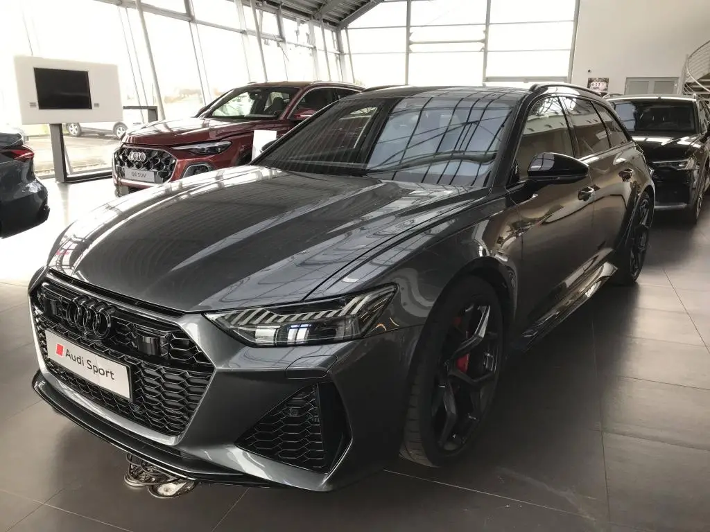 Audi A6 Avant RS6 perf.Avant Quattro 8TT 4,0TFSI / 463kW