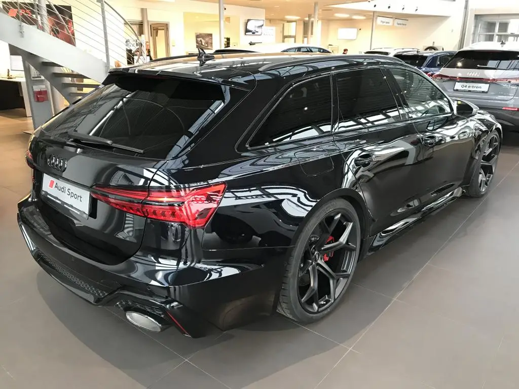 Audi A6 Avant RS6 perf.Avant Quattro 8TT 4,0TFSI / 463kW