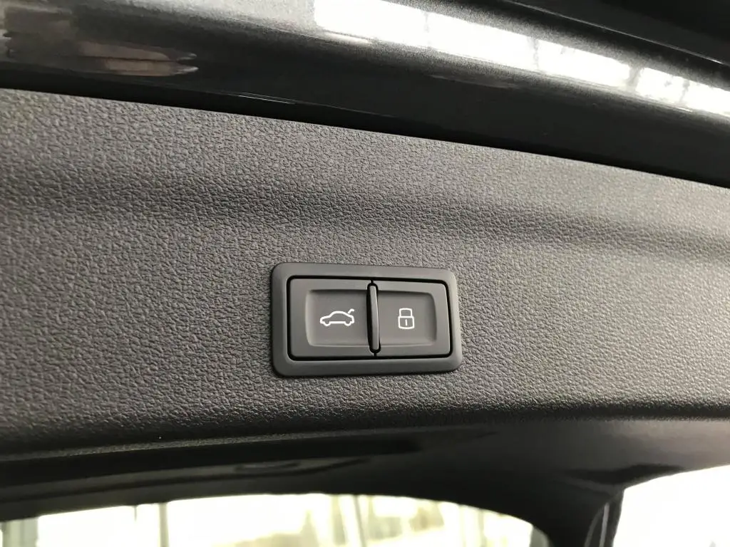 Audi A6 Avant RS6 perf.Avant Quattro 8TT 4,0TFSI / 463kW