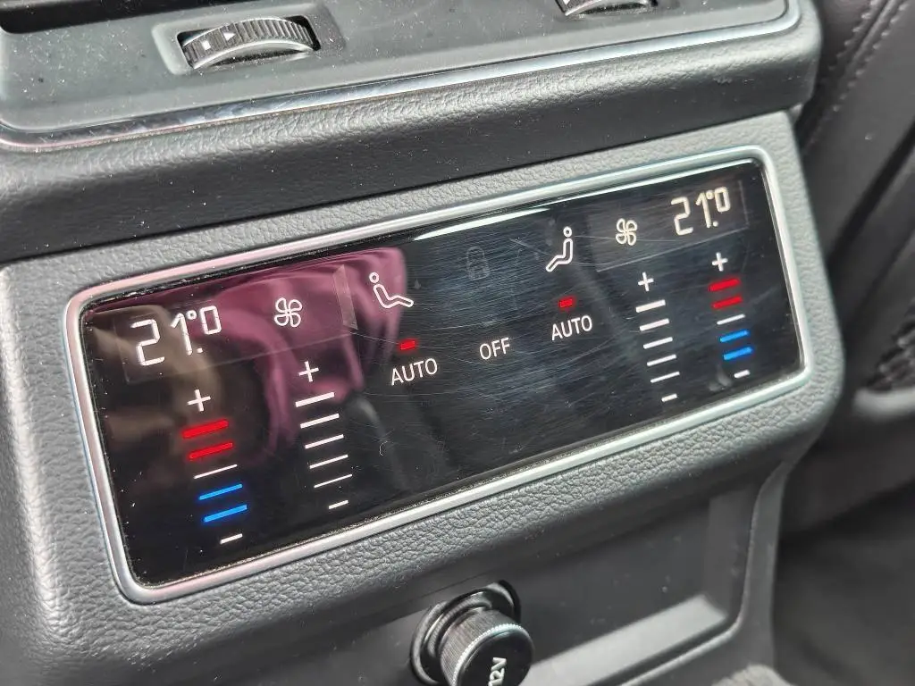 Audi A6 Avant Sport Quattro 8TT 2,0TDI / 150kW