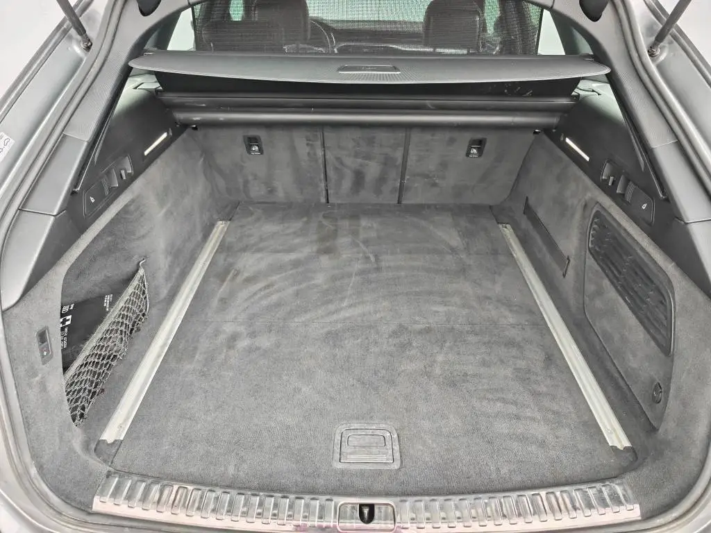 Audi A6 Avant Sport Quattro 8TT 2,0TDI / 150kW