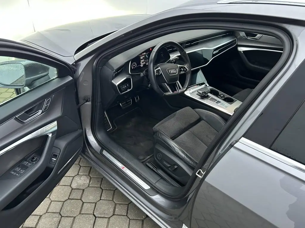 Audi A6 Avant Sport Quattro 8TT 3,0TDI / 210kW
