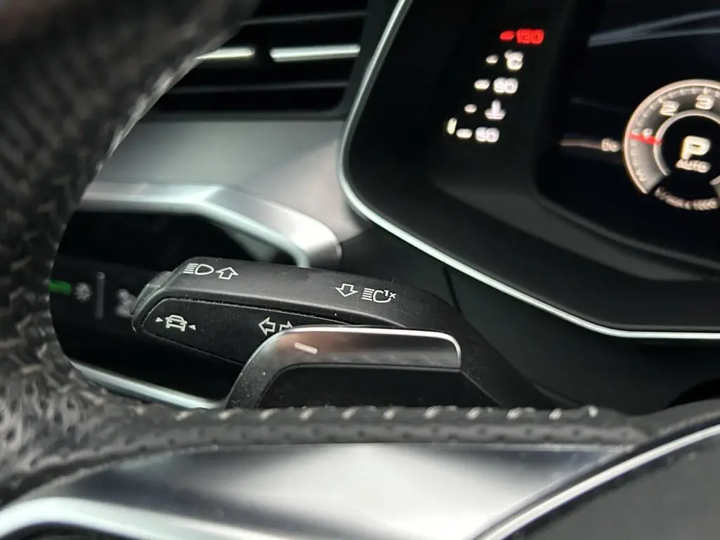 Audi A6 Avant Sport Quattro 8TT 3,0TDI / 210kW