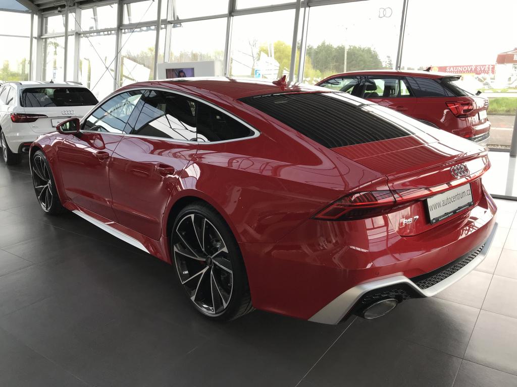Audi A7  RS 7 Sportback Quattro 8TT 4,0TFSI / 441kW