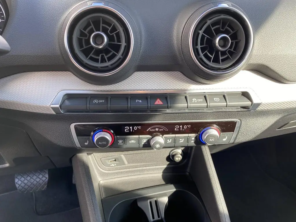 Audi Q2 35 STT 1,5TFSI / 110kW