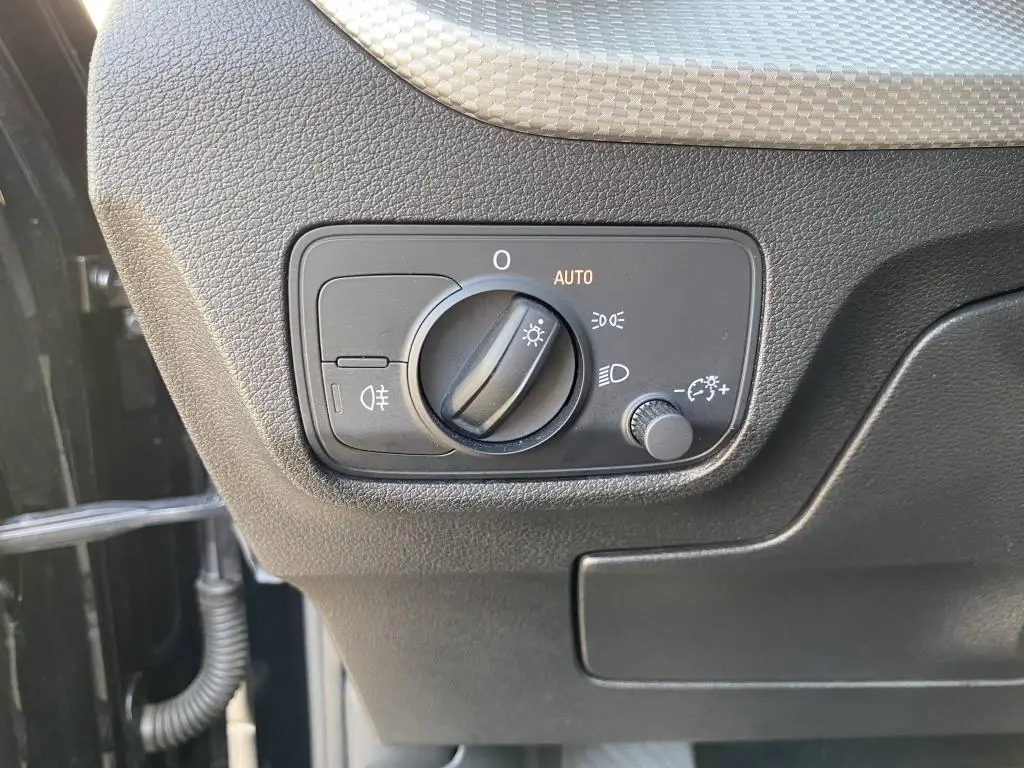 Audi Q2 35 STT 1,5TFSI / 110kW