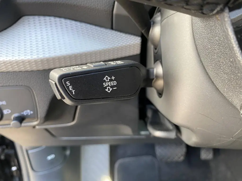 Audi Q2 35 STT 1,5TFSI / 110kW