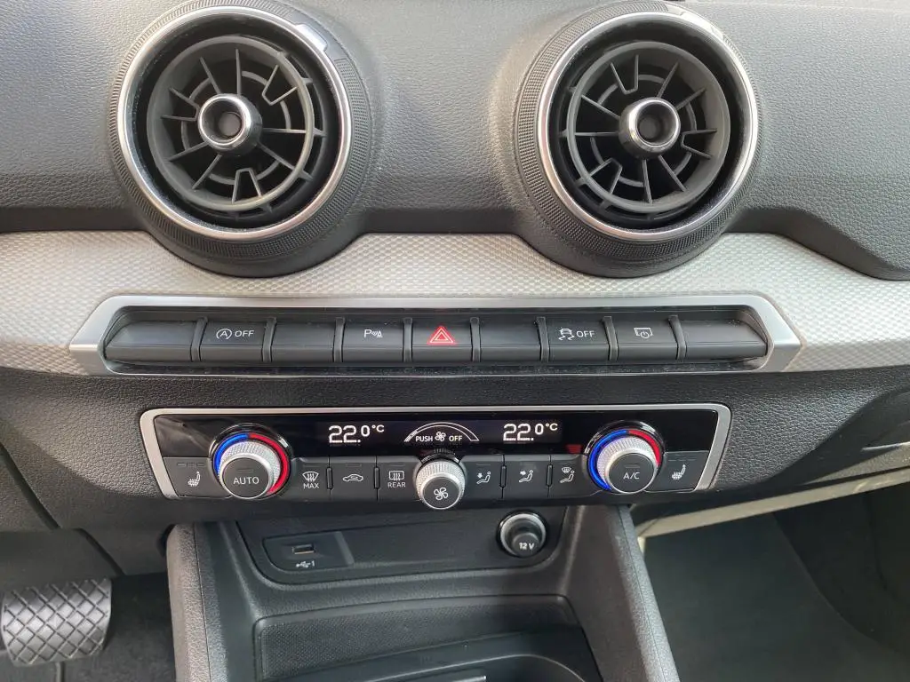 Audi Q2 35 STT 1,5TFSI / 110kW