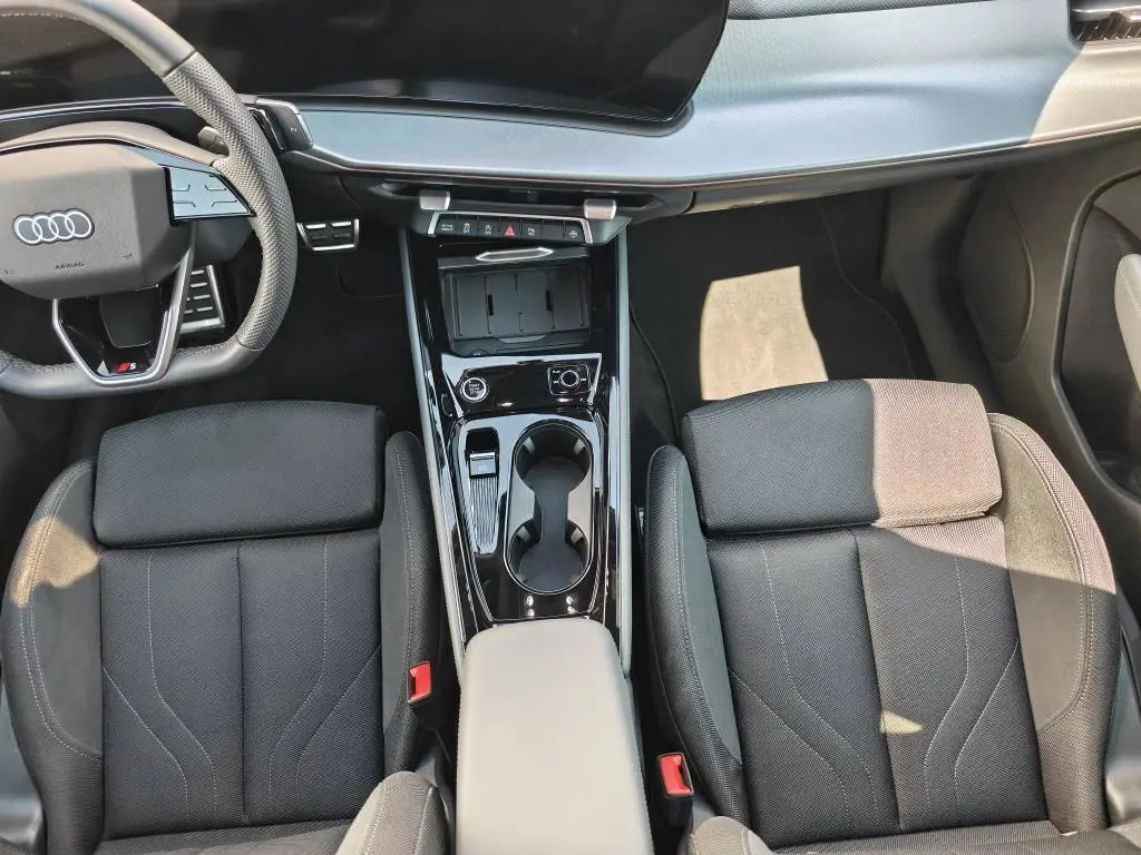 Audi Q3 7STT  1,5 TFSI / 110kW