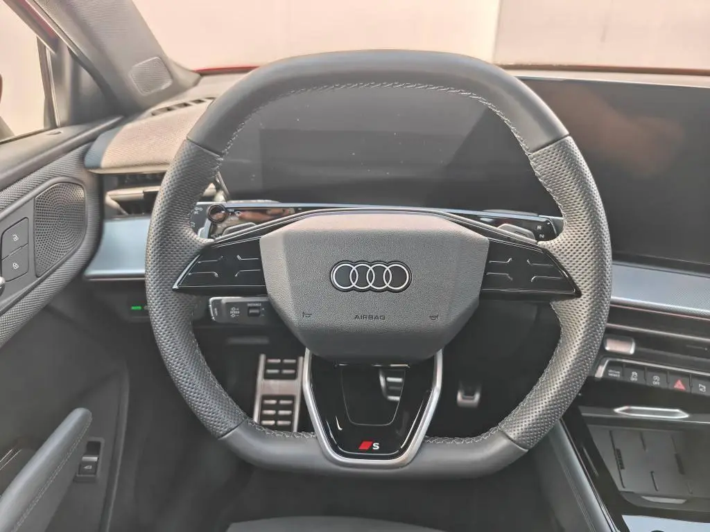 Audi Q3 7STT  1,5 TFSI / 110kW