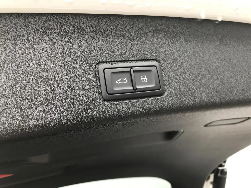 Audi Q3 7STT  1,5 TFSI / 110kW