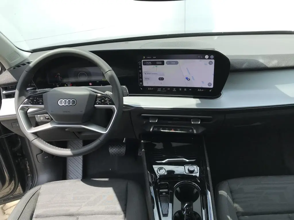 Audi Q3 7STT  1,5 TFSI / 110kW