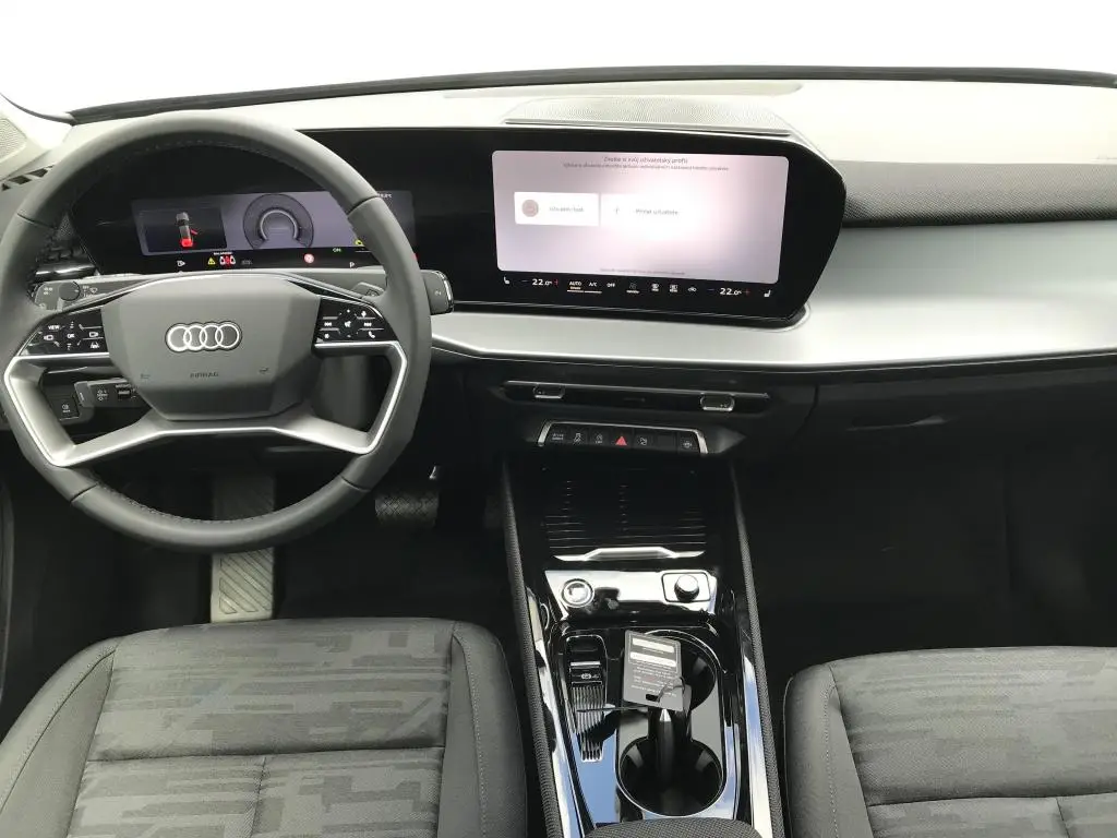 Audi Q3 7STT  1,5 TFSI / 110kW
