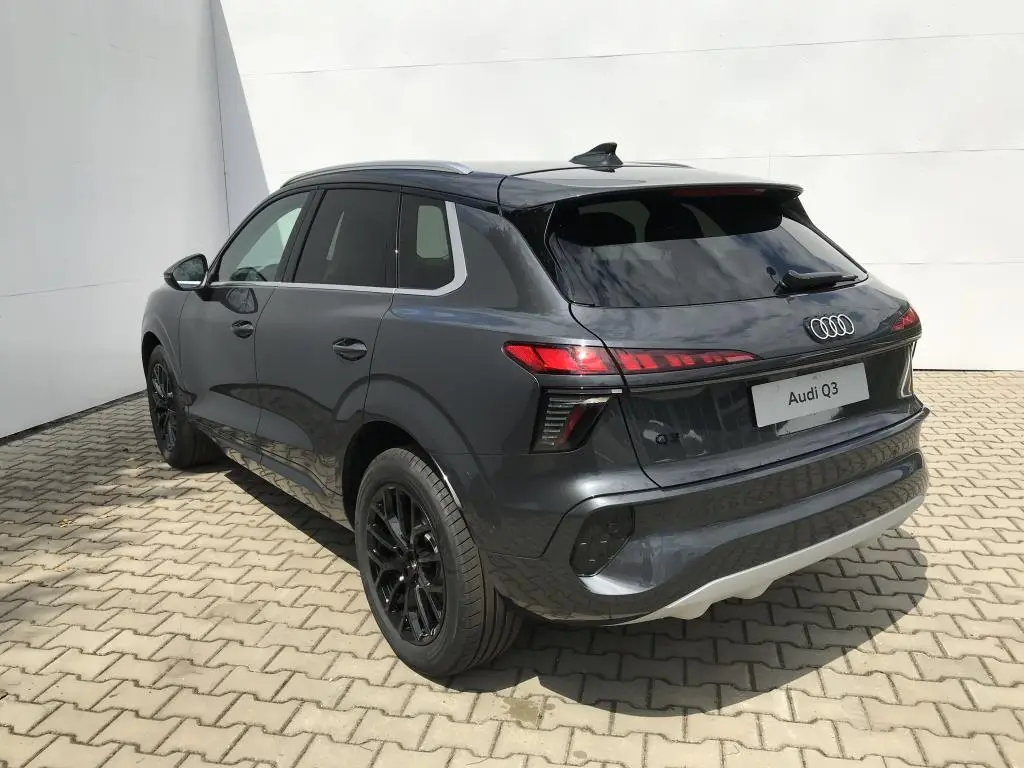 Audi Q3 7STT  1,5 TFSI / 110kW