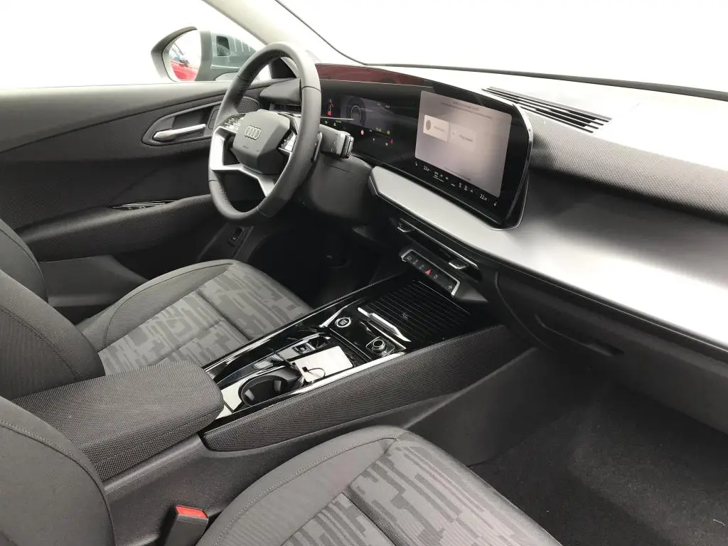 Audi Q3 7STT  1,5 TFSI / 110kW