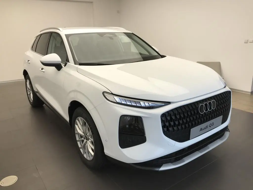 Audi Q3 7STT  1,5 TFSI / 110kW