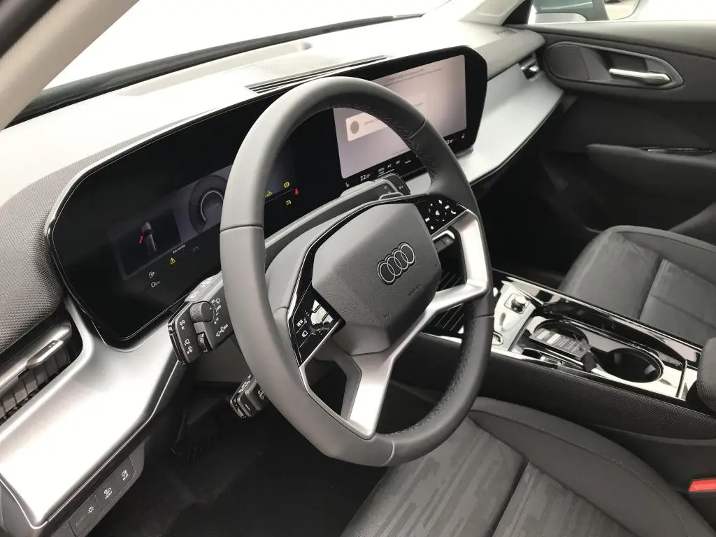 Audi Q3 7STT  1,5 TFSI / 110kW