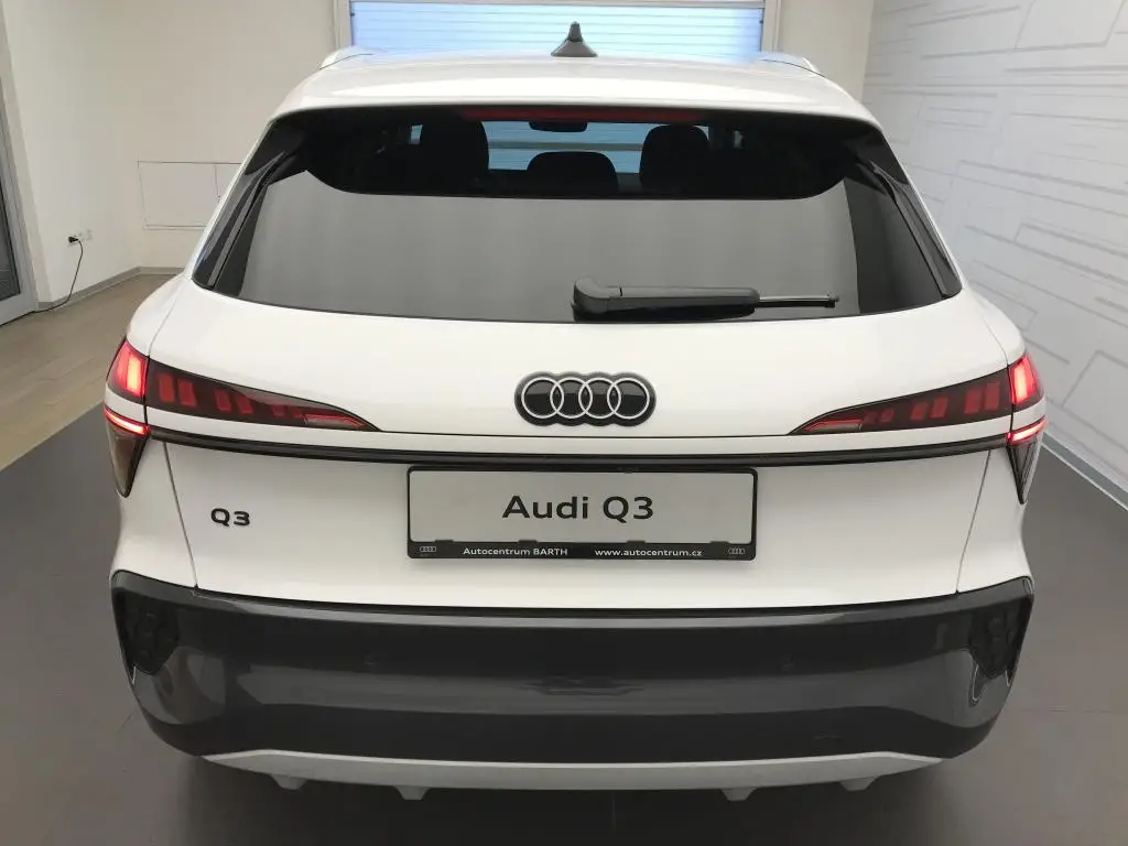 Audi Q3 7STT  1,5 TFSI / 110kW