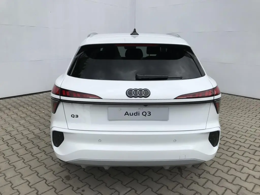 Audi Q3 7STT  1,5 TFSI / 110kW