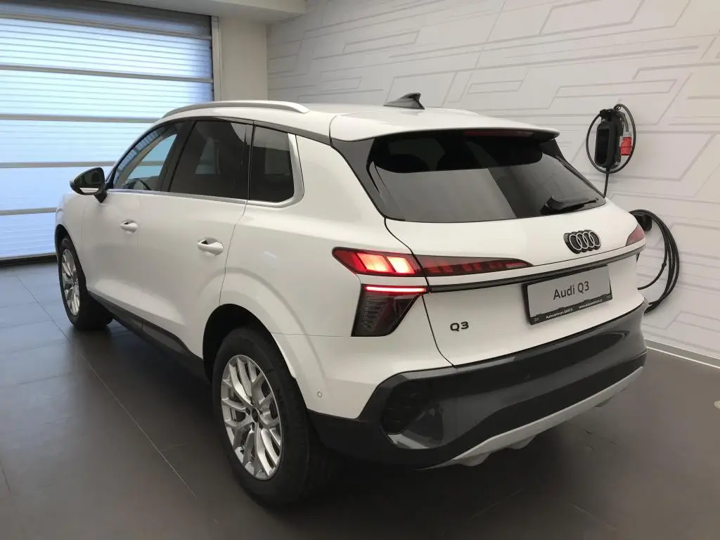 Audi Q3 7STT  1,5 TFSI / 110kW