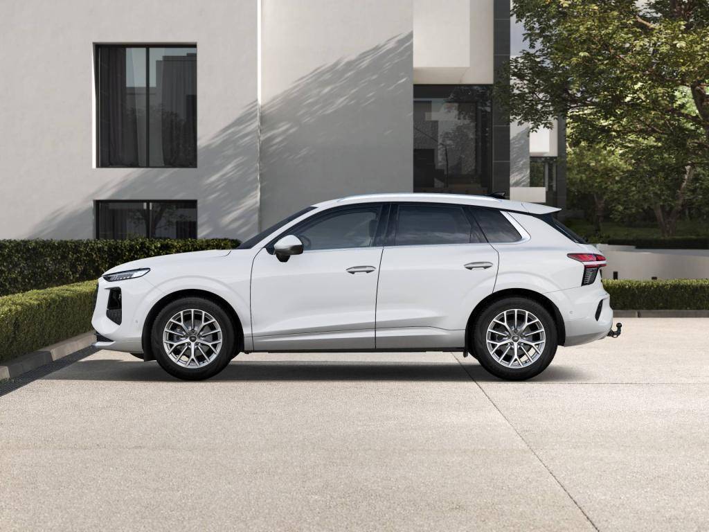 Audi Q3 7STT  1,5 TFSI / 110kW