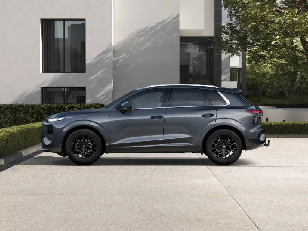 Audi Q3 7STT  1,5 TFSI / 110kW