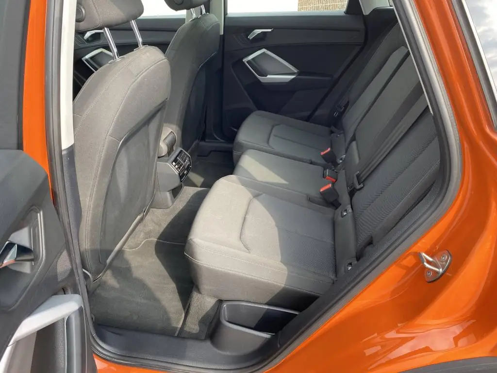 Audi Q3 Quattro S tronic 2,0TDI / 110kW