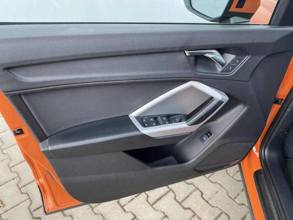 Audi Q3 Quattro S tronic 2,0TDI / 110kW