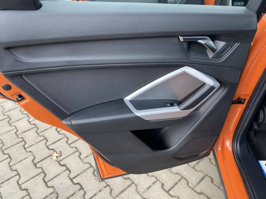 Audi Q3 Quattro S tronic 2,0TDI / 110kW