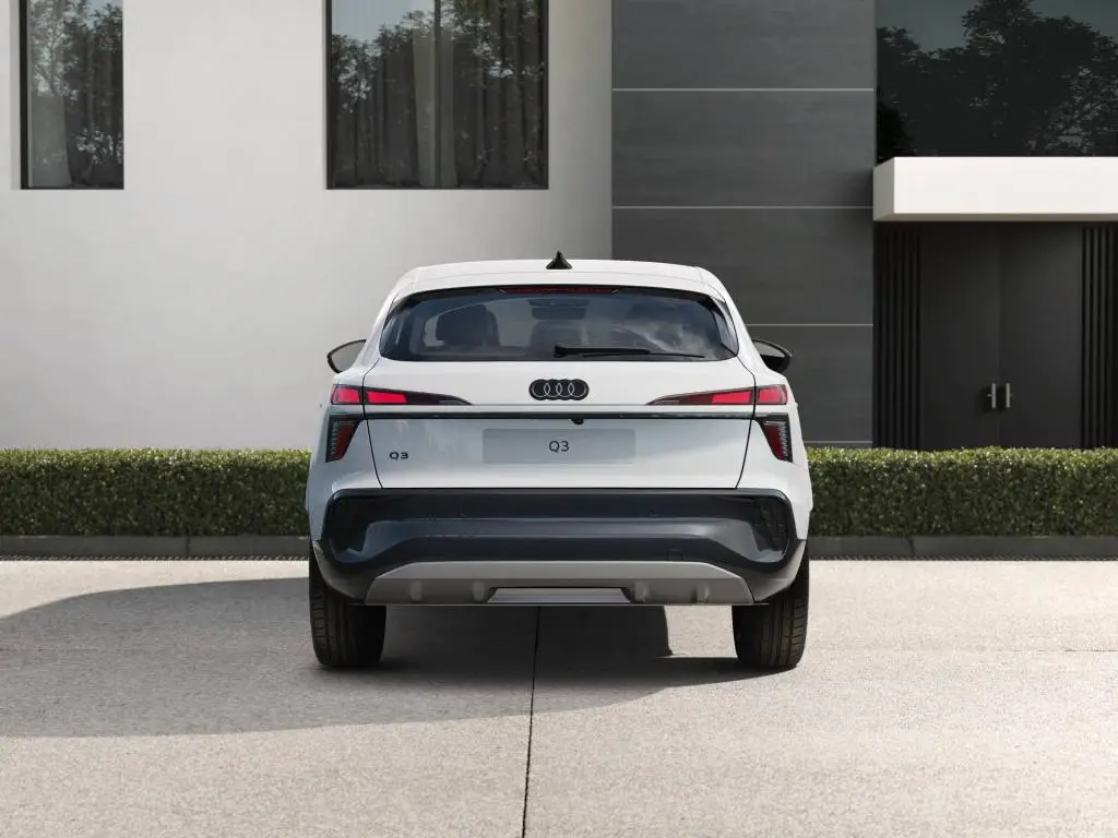 Audi Q3 SB e-hybrid 200 kW