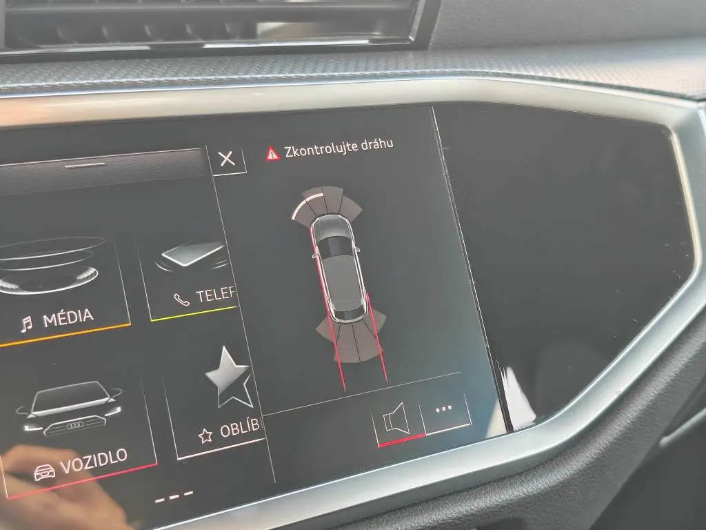 Audi Q3 Sportback 35 S line STT 1,5TFSI CoD / 110kW