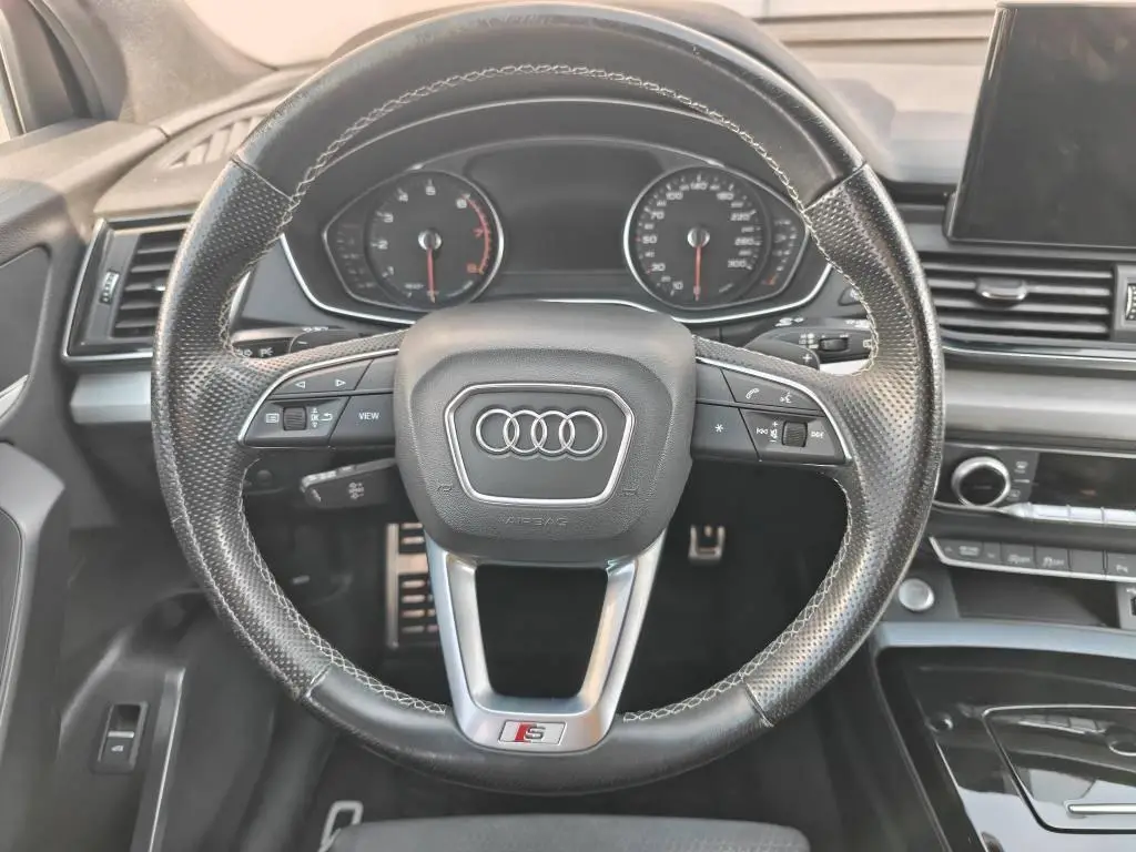 Audi Q5  2,0 TFSI / 195kW