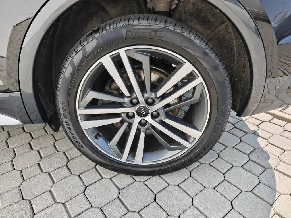 Audi Q5  2,0 TFSI / 195kW