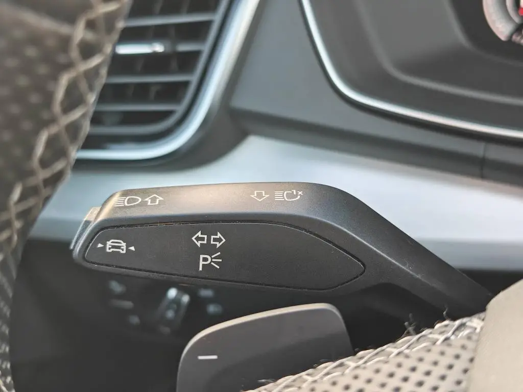 Audi Q5 40 S line Quattro ST7 2,0TDI / 150kW