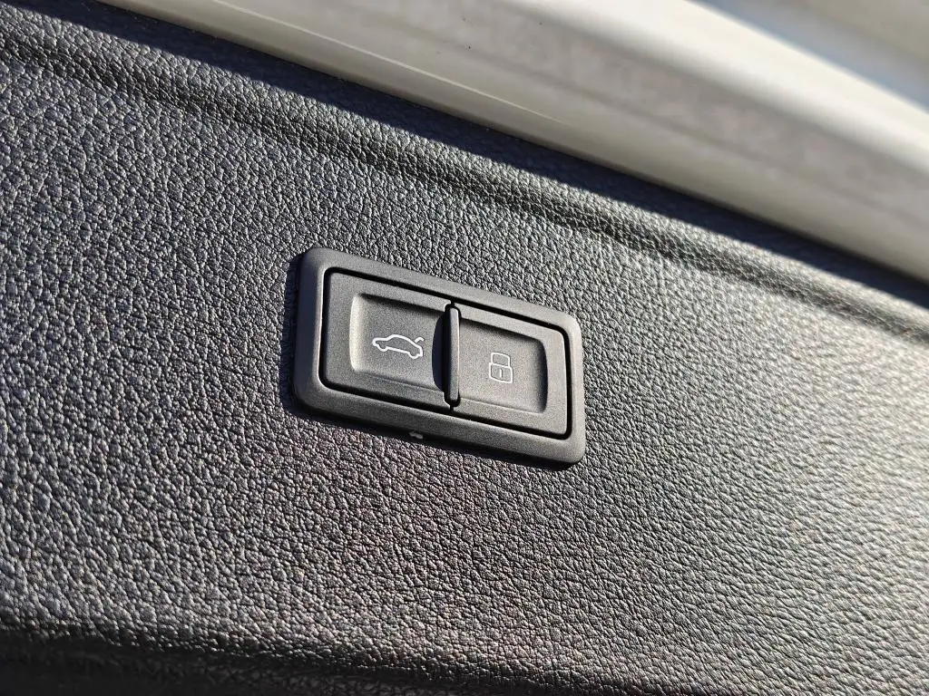 Audi Q5 40 S line Quattro ST7 2,0TDI / 150kW