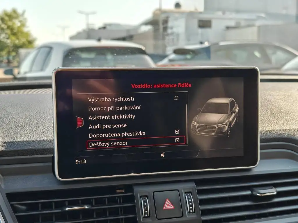 Audi Q5 Quattro S-Tronic  2,0TDI / 140kW