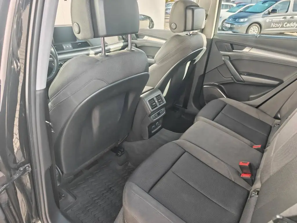 Audi Q5 Sport Quattro S tronic 2,0TDI / 140kW