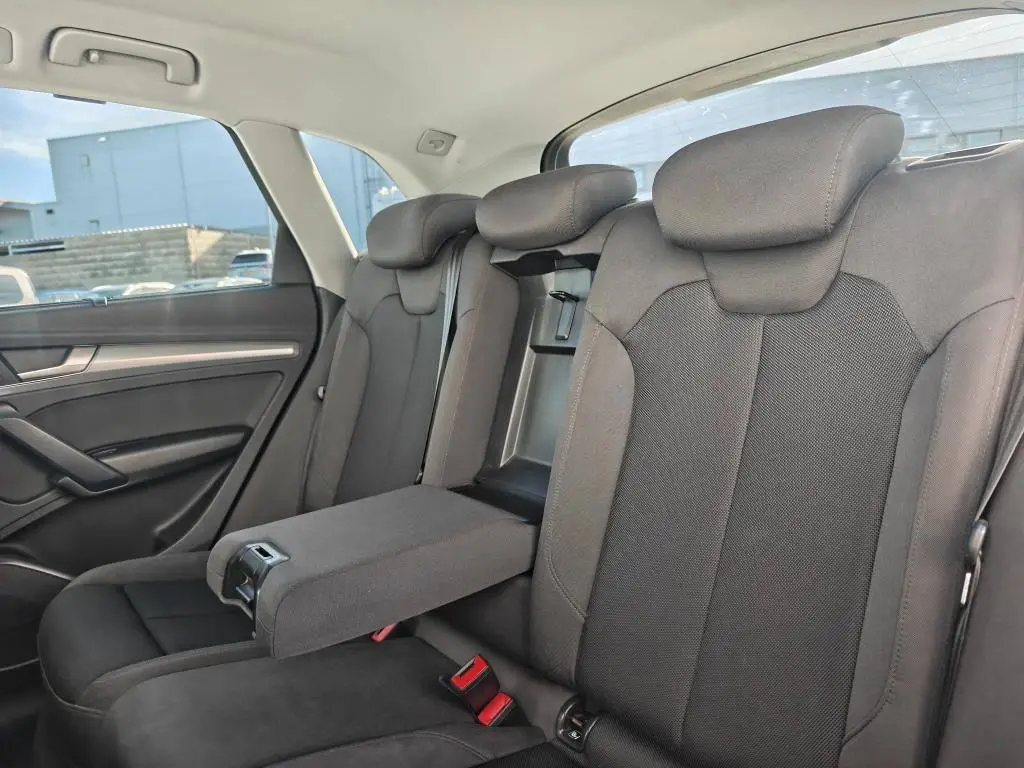 Audi Q5 Sport Quattro S tronic 2,0TDI / 140kW