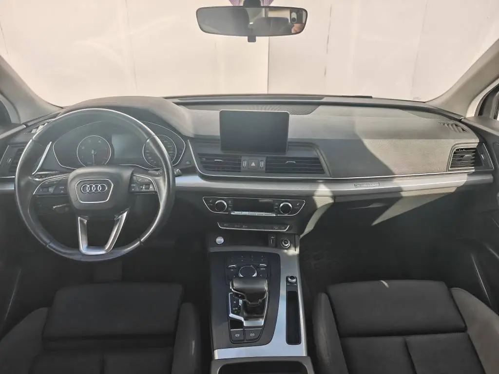 Audi Q5 Sport Quattro S tronic 2,0TDI / 140kW