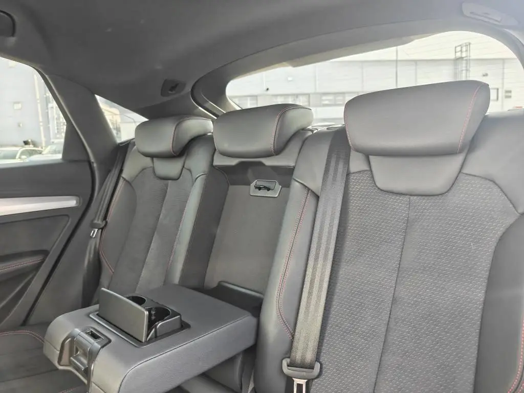 Audi Q5 Sportback 40 S line Quattro ST7 2,0TDI / 150kW