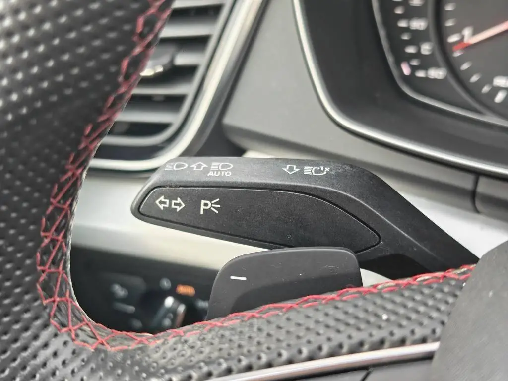 Audi Q5 Sportback 40 S line Quattro ST7 2,0TDI / 150kW
