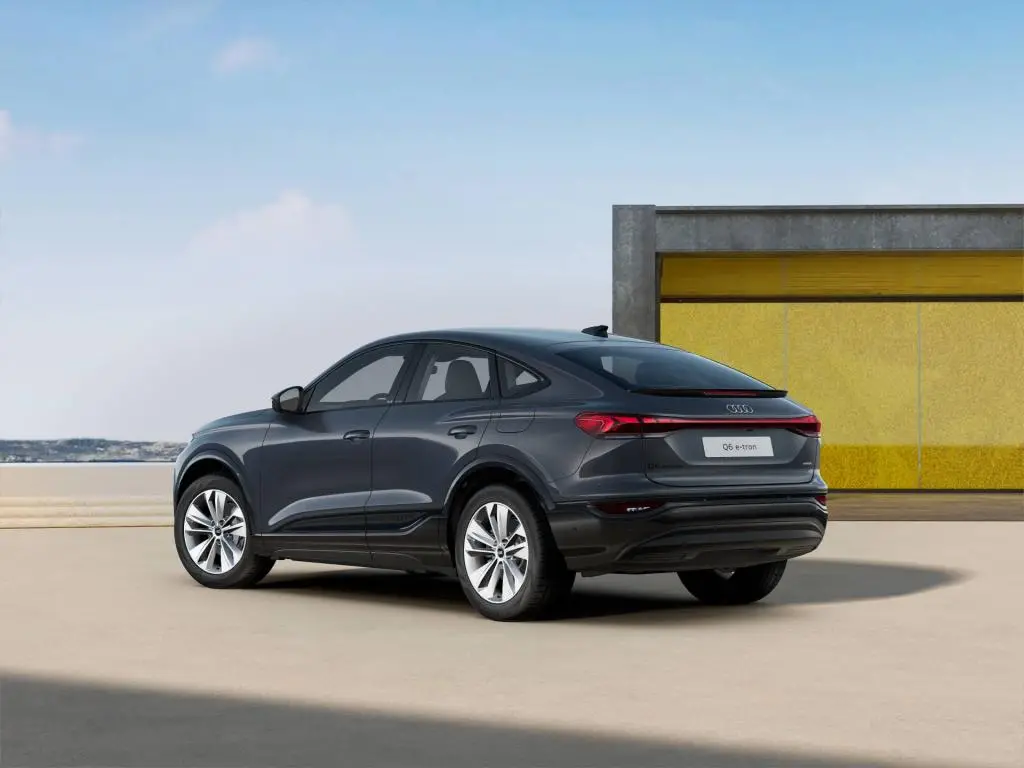 Audi Q6 SB e-tron quattro