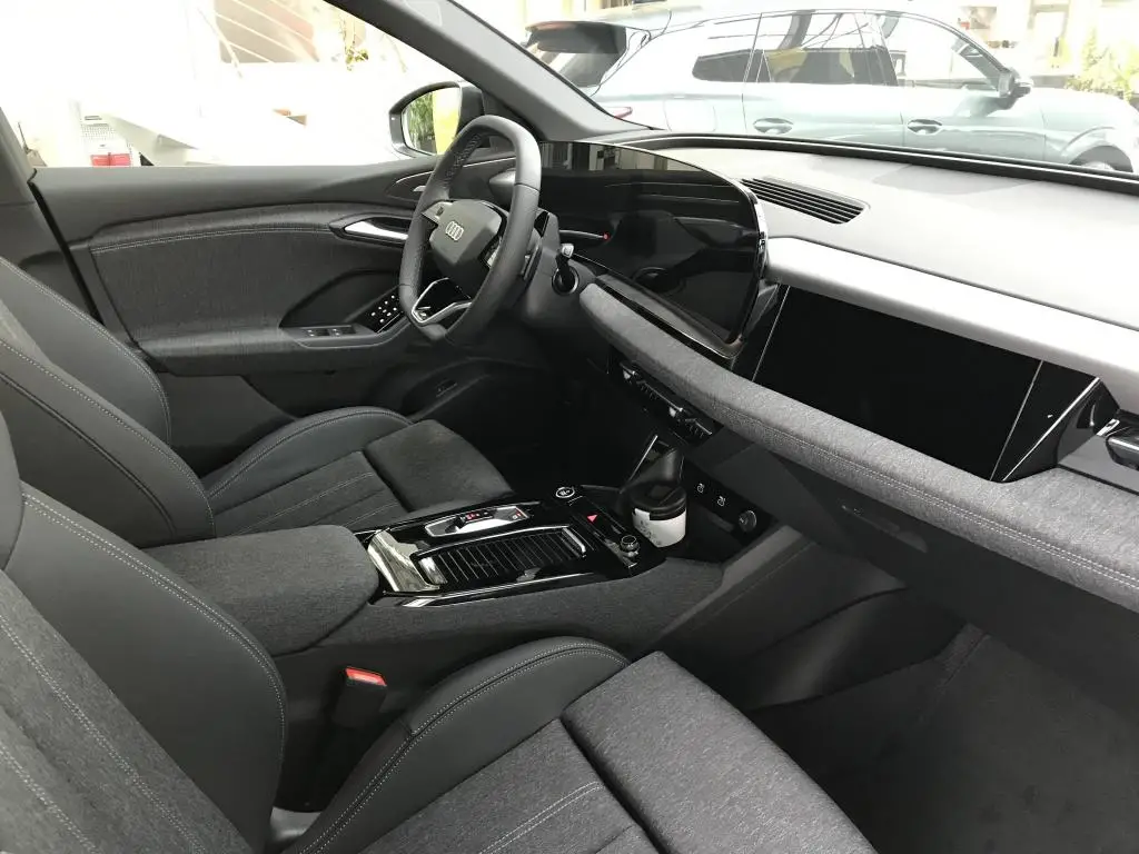 Audi Q6 SUV e-tron quattro 100kWh  / 315kW