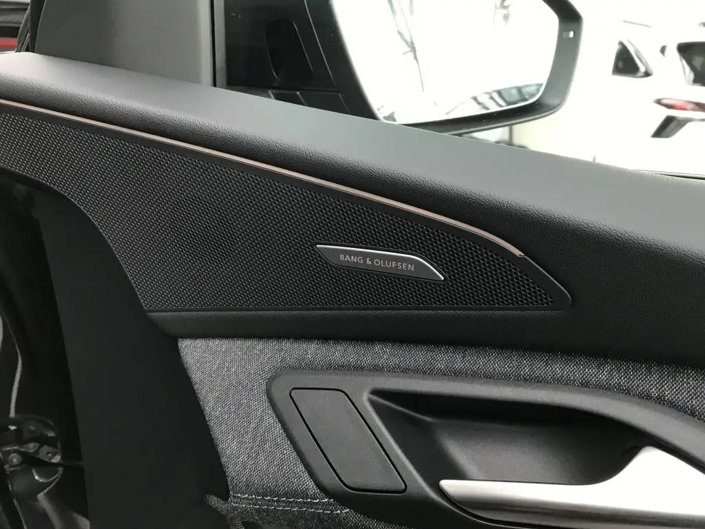 Audi Q6 SUV e-tron quattro 100kWh  / 315kW