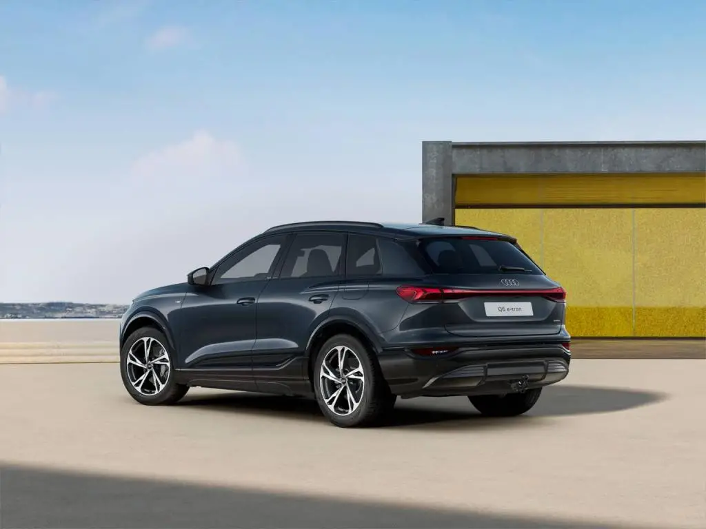 Audi Q6 SUV e-tron quattro 100kWh  / 315kW