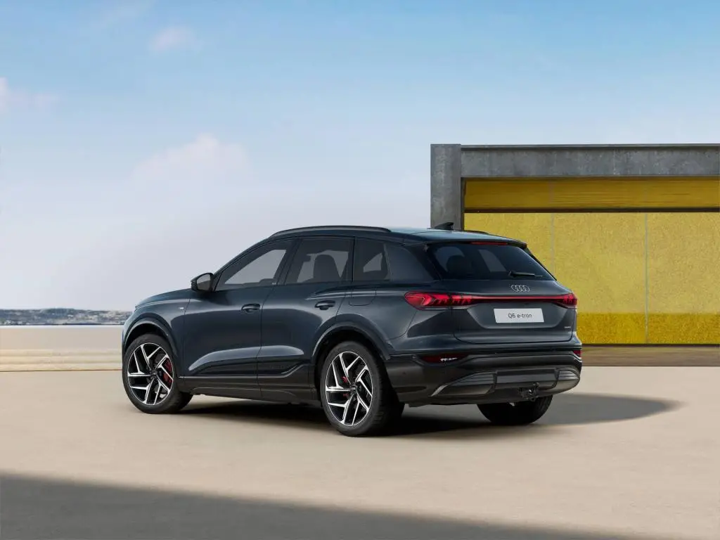 Audi Q6 SUV e-tron quattro 100kWh  / 315kW